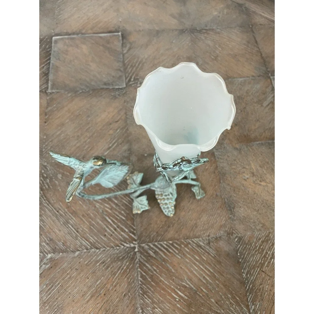 Vtg Verdigris Brass Hummingibrd Bud Vase with Fluted Frosted Glass Insert 8